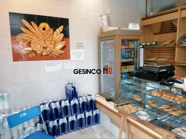 LOCAL COMERCIAL EN VENTA EN ONTINYENT PANADERIA