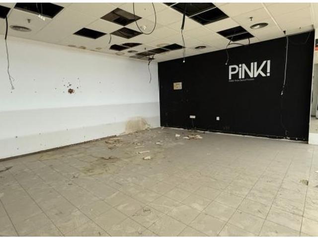 Local comercial en Venta en Oviedo, Asturias
