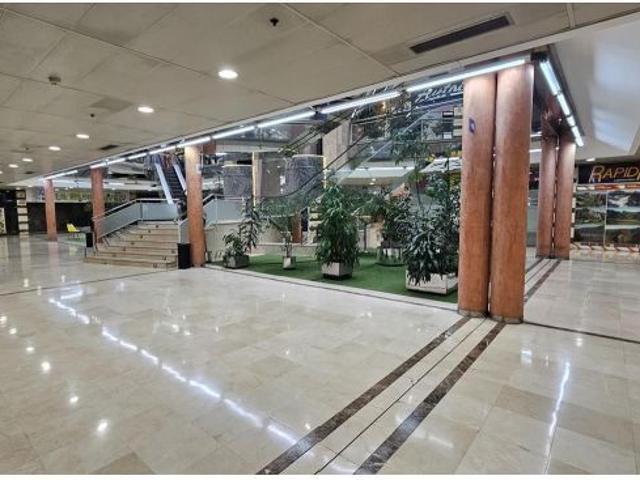 Local comercial en Venta en Oviedo, Asturias