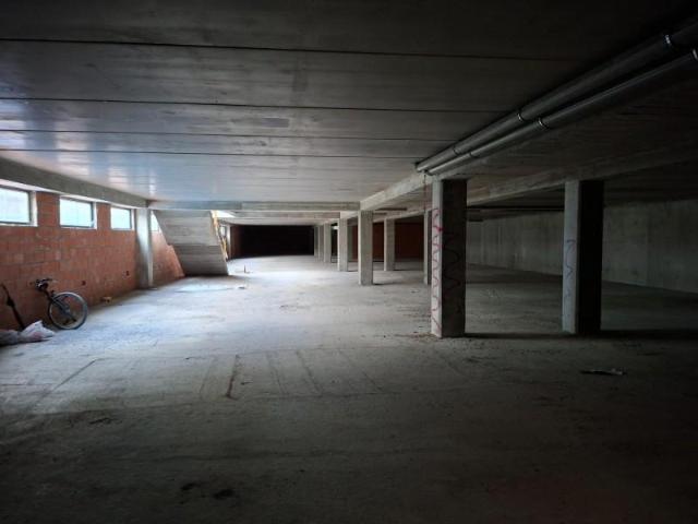 Local comercial en venta en Oviedo, La Manjoya Parroquias Sur