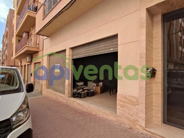 Local comercial en venta en Lorca, Avenida Fuerzas Armadas