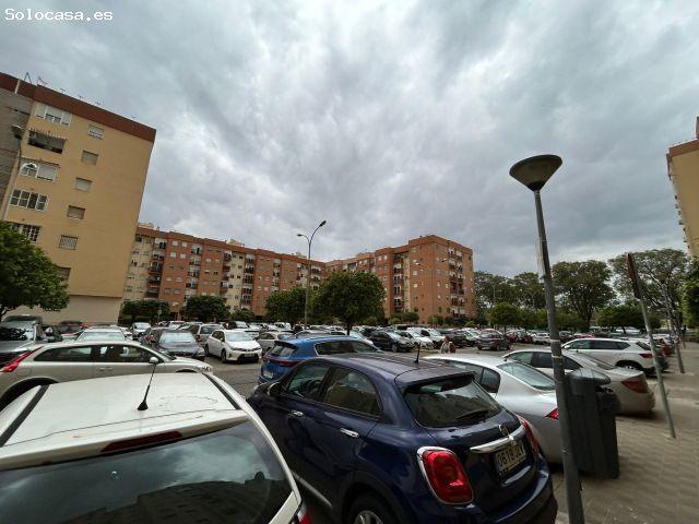 Local comercial en Venta en Los Sevillanos, Sevilla