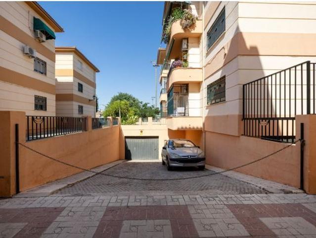 Local comercial en Venta en La Granada, Granada