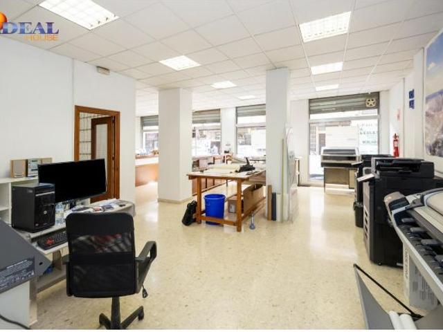 Local comercial en Venta en La Granada, Granada