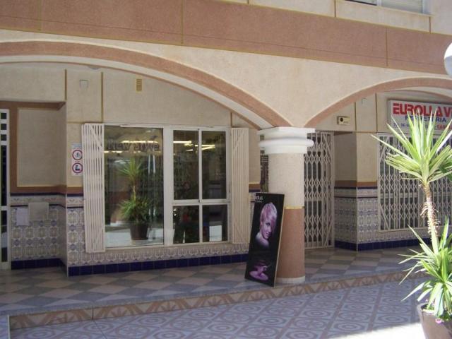 Local comercial en venta en La Mata, Pueblo/ PLAYA