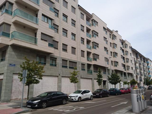 Local comercial en venta en León, Centro