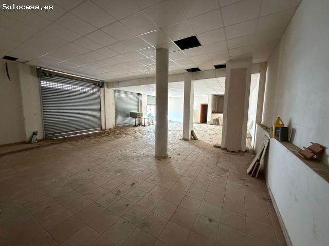 Local comercial en Venta en Llagostera, Girona
