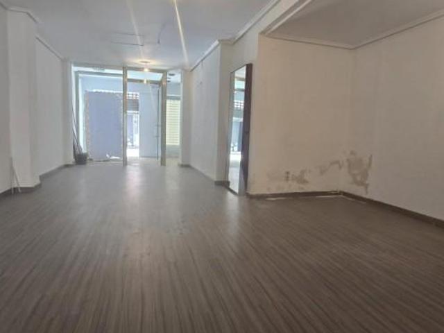 Local comercial en venta en Llíria, Centro