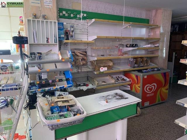 Local comercial en venta en Lloret de Mar, de 180 m² por 210.000