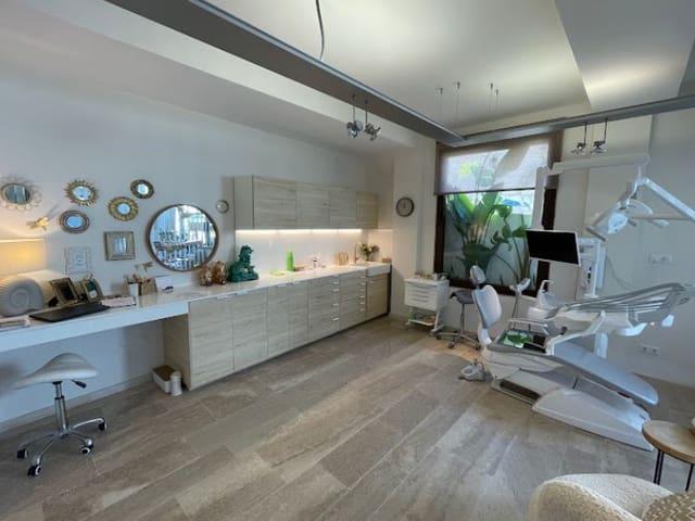 Local Comercial en venta en Moraira, Alicante Costa Blanca