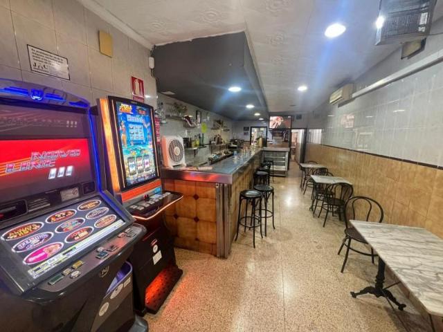 Local comercial en venta en Mataró, Rocafonda