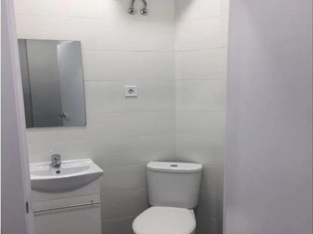 Local comercial en Venta en Madrid de las Caderechas, Madrid