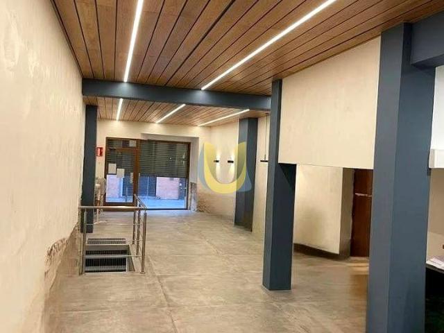 Local comercial en venta en Madrid