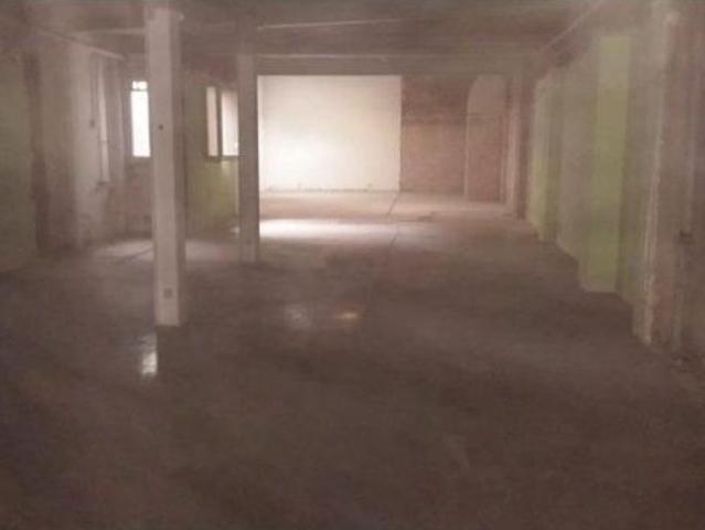 Local comercial en Venta en Manresa, Barcelona
