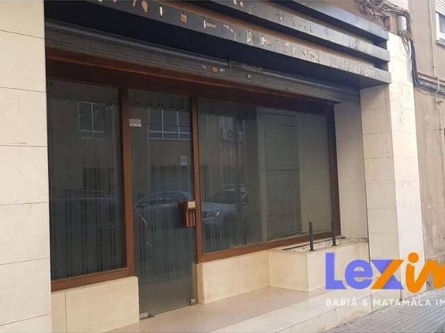 Local comercial en venta en Manresa, de 178 m² por 109.000