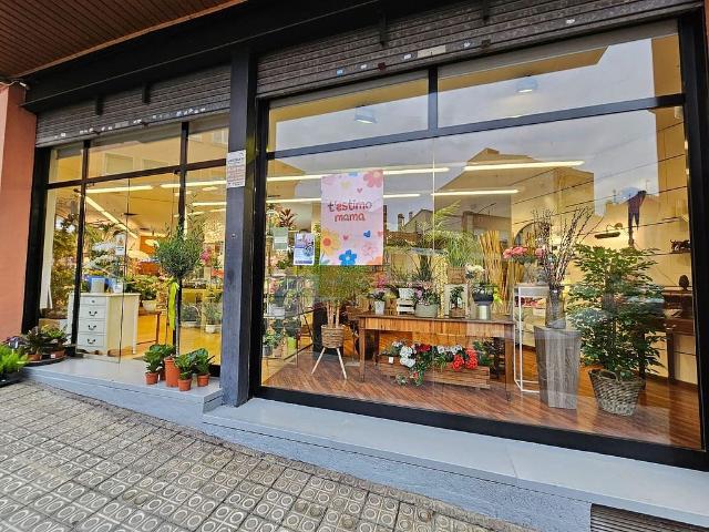 Local comercial en venta en Manresa, de 284 m² por 197.000