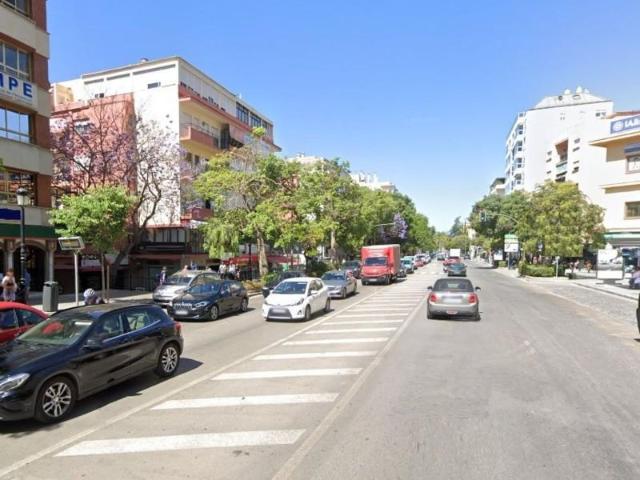 Local comercial en venta en Marbella, Marbella