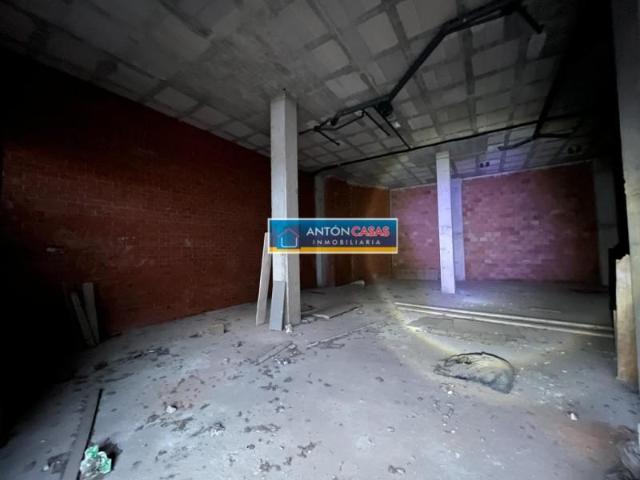 Local comercial en venta en Novelda, La cruz de los caidos