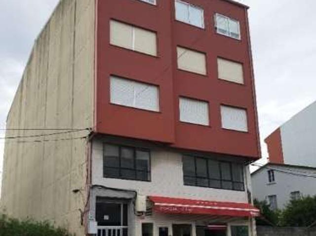 Local comercial en venta en Neda