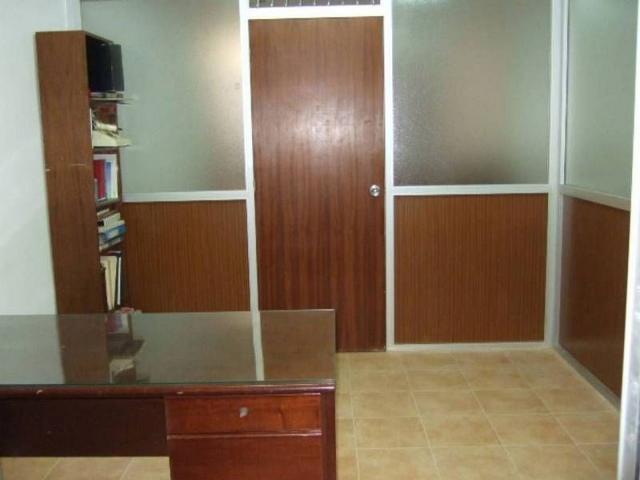 Local comercial en venta en Sabadell, de 140 m² por 110.000