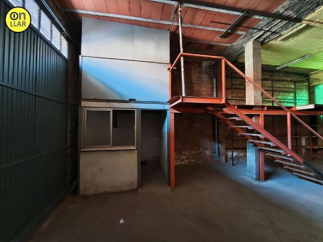 Local comercial en venta en Sabadell, de 167 m² por 105.000