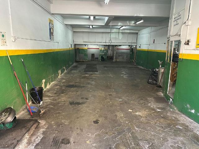 Local comercial en venta en Sabadell, de 169 m² por 120.000
