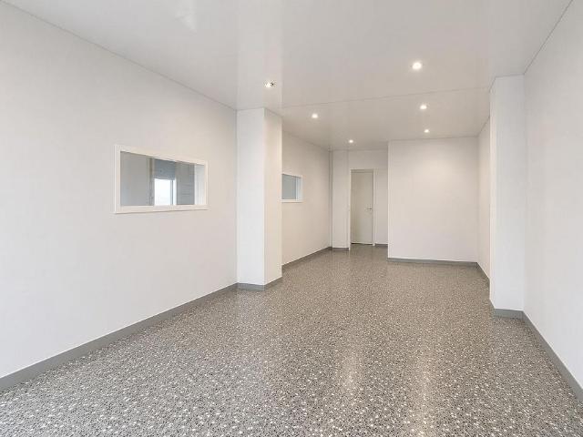 Local comercial en venta en Sabadell, de 57 m² por 135.000