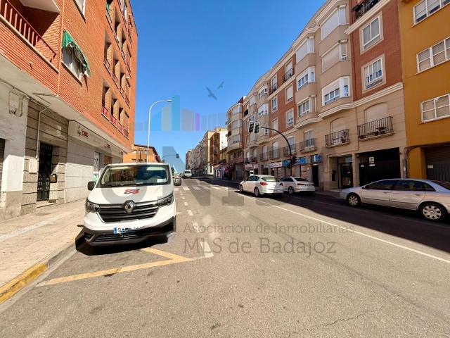 Local comercial en venta en San Roque