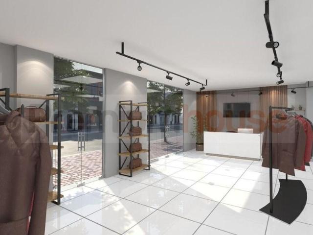 Local comercial en venta en Sant Boi de Llobregat