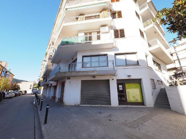 Local comercial en venta en Sant Cebrià de Vallalta, de 270 m² por 164.000