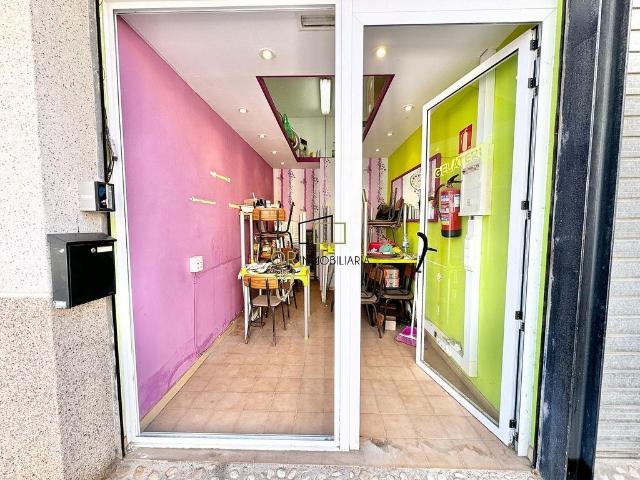 Local comercial en venta en Santa Margarida i els Monjos, de 10 m² por 23.000