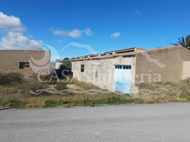 Local Comercial en venta en Santa Maria de Nieva, Almería