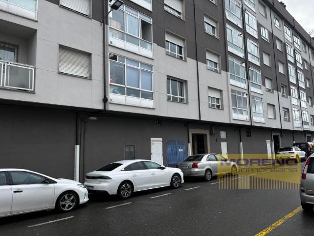 Local comercial en venta en Sarria