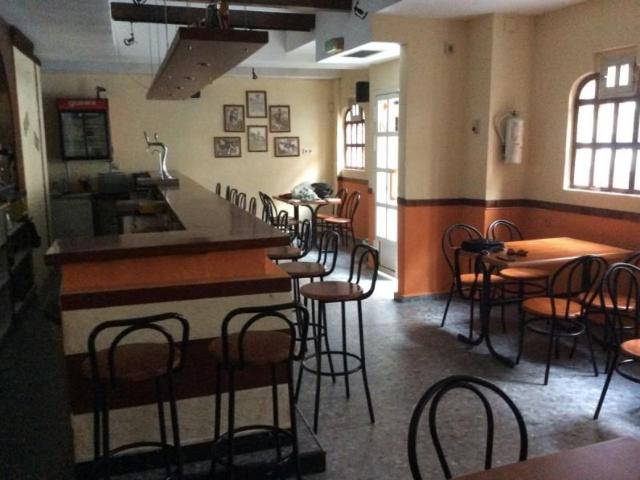 Local comercial en venta en Sevilla, Altozano Pagés del Corro