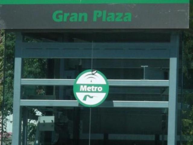 Local comercial en venta en Sevilla, Gran Plaza Marqués de Pickman Ramon y C