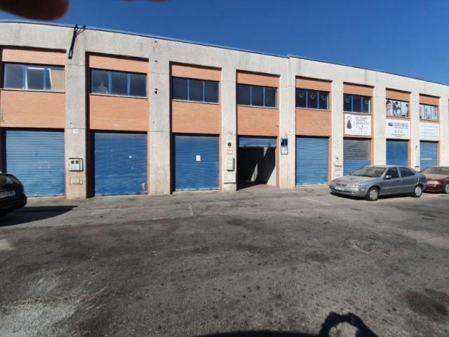 Local comercial en venta en Sevilla, Nuevo Torneo