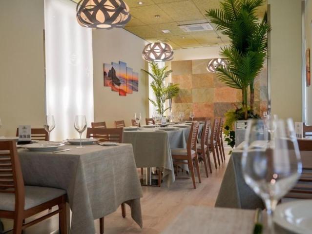 Local comercial en venta en Sevilla, Prado de San Sebastián