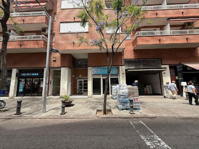 Local comercial en venta en pasaje De Senillosa, Barcelona, de 26 m² 1 habitación por 150.000