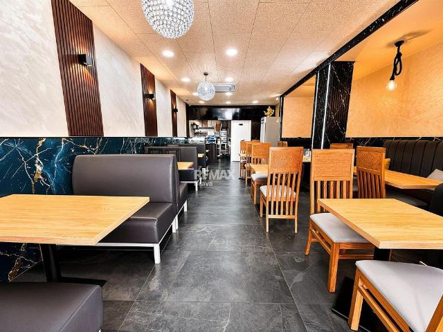 Local comercial en venta en paseo De Santa Eugènia, Girona, de 95 m² por 240.000