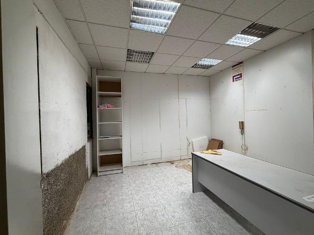 Local comercial en venta en paseo Mossén Jacint Verdaguer, Igualada, de 630 m² 4 habitaciones por 300.000