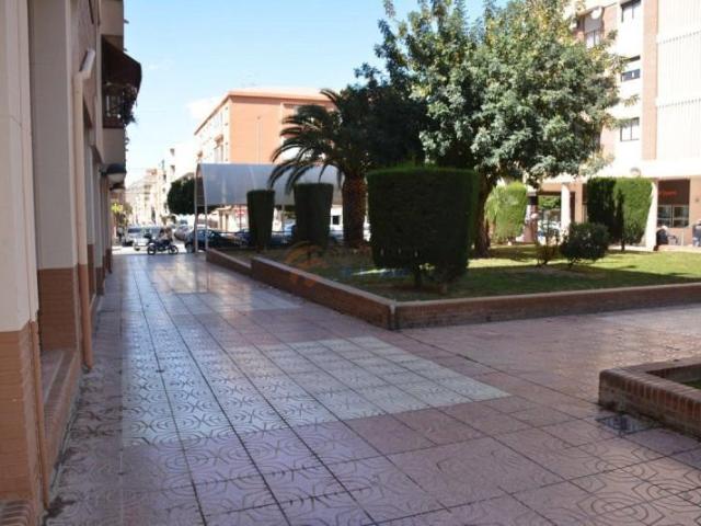 Local comercial en venta en Petrer, Frontera Chimeneas