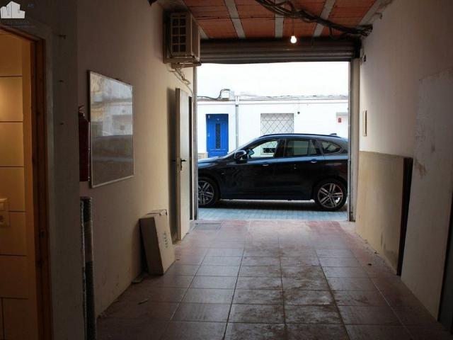 Local comercial en venta en Premià de Mar, de 90 m² 1 habitación por 115.000