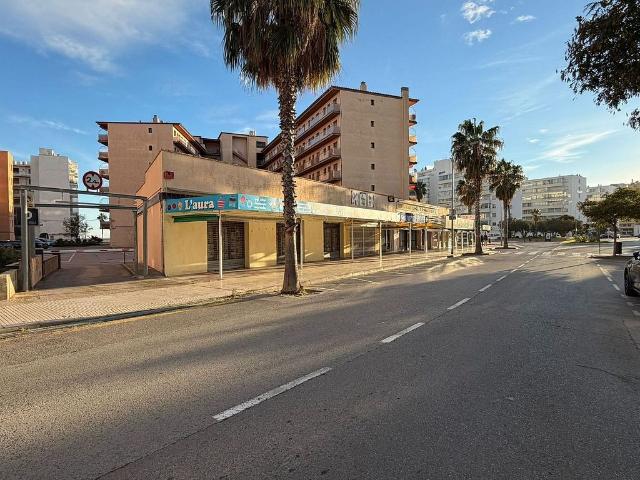 Local comercial en venta en Roses, de 66 m² por 265.000