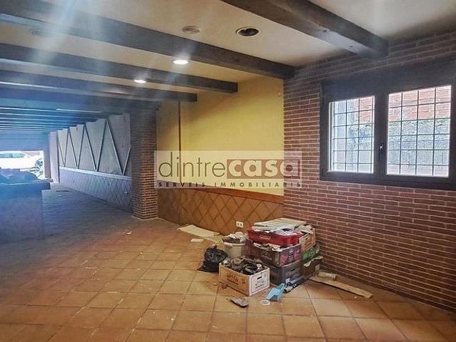 Local comercial en venta en Tordera, de 200 m² 1 habitación por 198.000