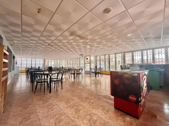 Local comercial en venta en Torrevieja, Cabo cervera