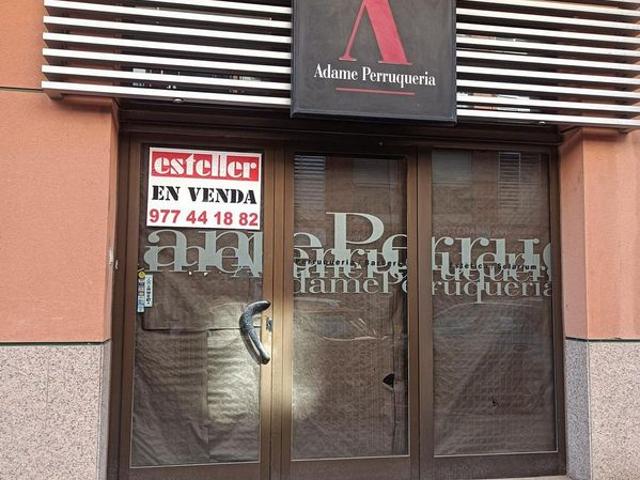 Local comercial en venta en Tortosa, de 85 m² por 90.000