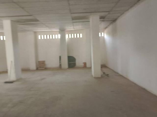 Local comercial en venta en Tavernes de la Valldigna