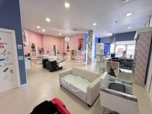 Local comercial en venta en Talavera de la Reina, Universidad