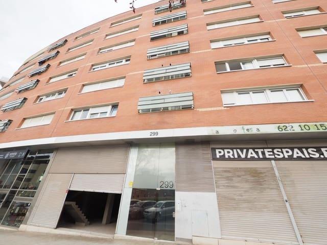 Local Comercial en venta en Terrassa, Barcelona