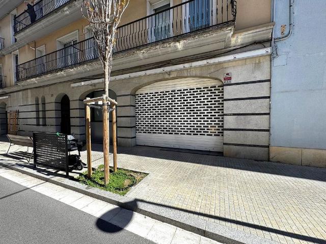Local comercial en venta en Terrassa, de 206 m² por 350.000